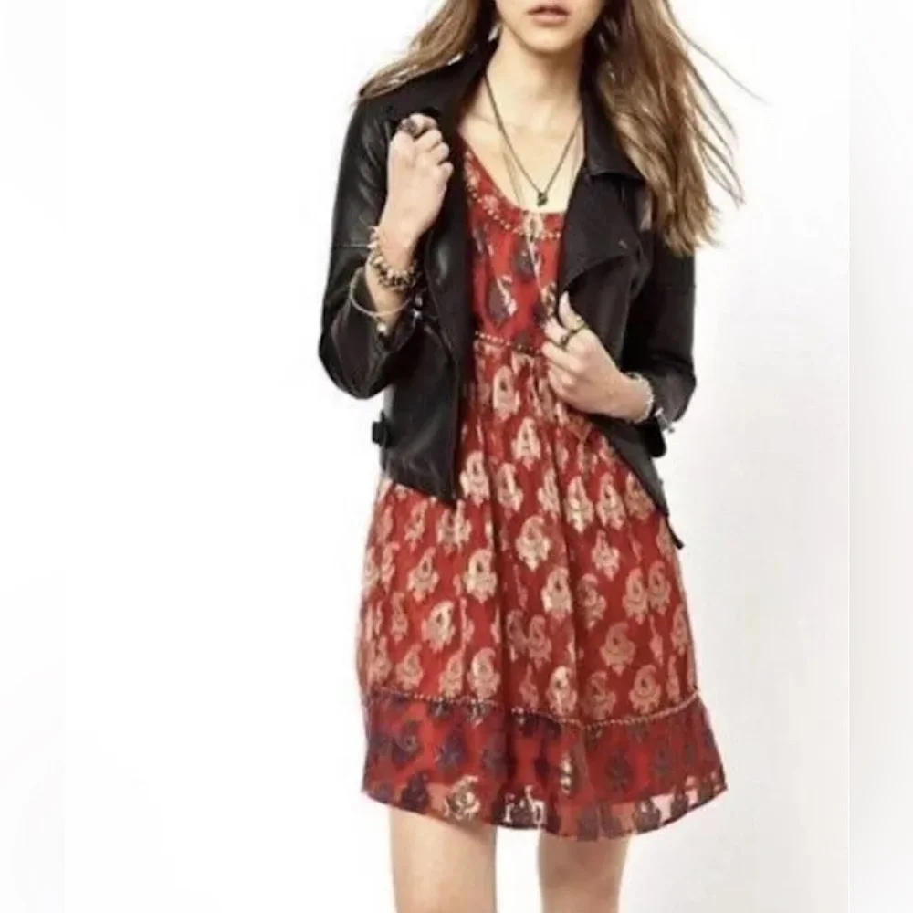 FREE PEOPLE | Vacation Metallic Grommet Batik Print Dress - Picture 11 of 11